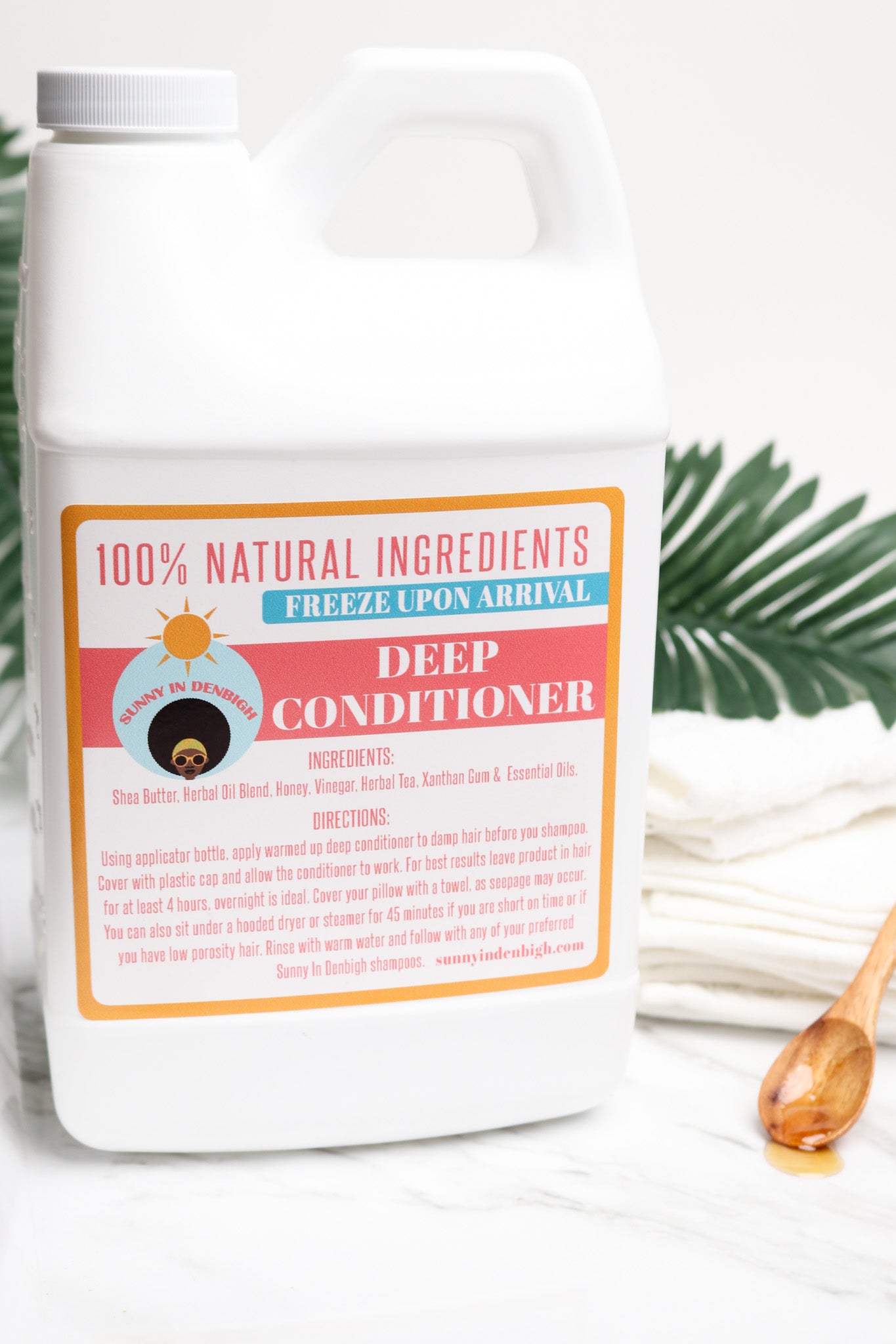 Sunny In Denbigh Overnight Deep Conditioner is the Holy Grail of all conditioners! Like seriously, it’s the star of the show. We describe it as pure love! No matter the current condition of your hair, our deep conditioner will help improve the health and texture of your hair. Made with all natural ingredients, it nourishes and repairs the hair from the root to the tip.